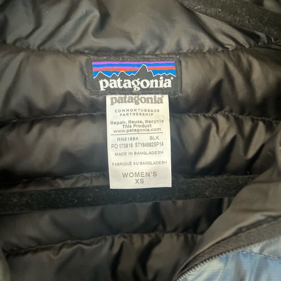 Patagonia Puffer Jacket - Picture 7 of 13